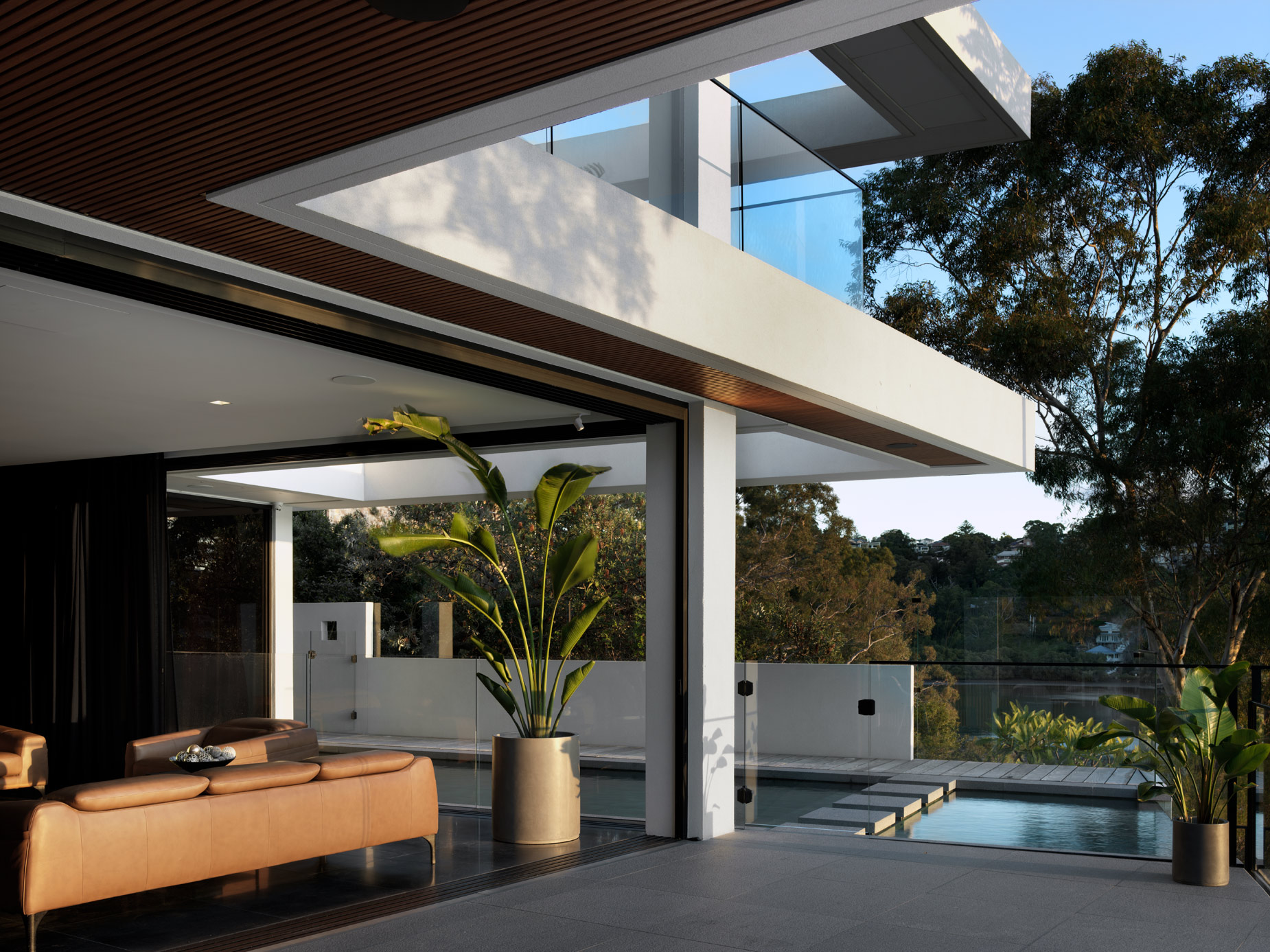 luke-butterly-2020-Oyster-Bay-House-by-Couvaras-Architecture-Sydney-NSW-20